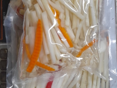 Ngó Sen Ngâm Chua Ngọt